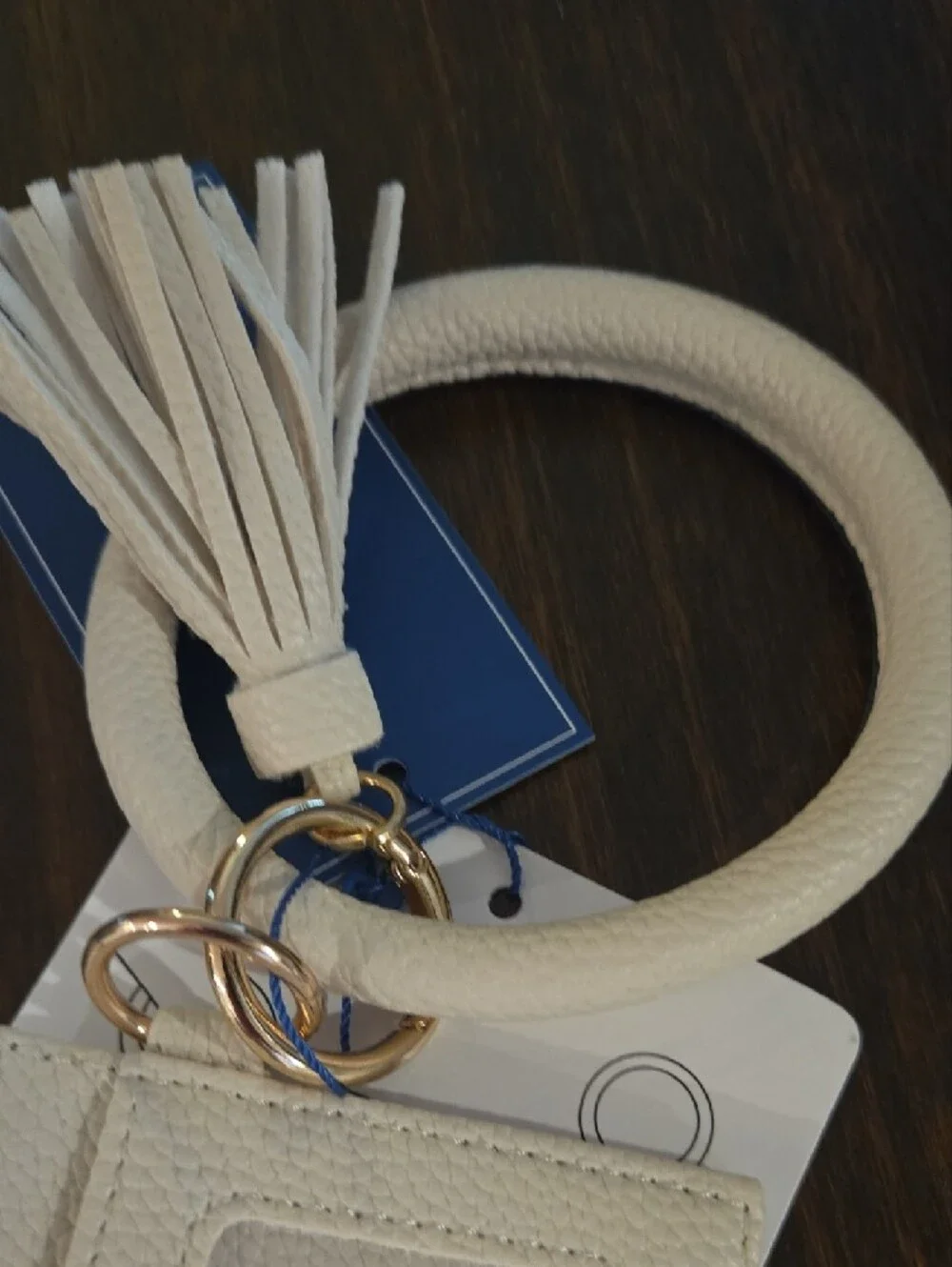 DS Bags cream wristlet